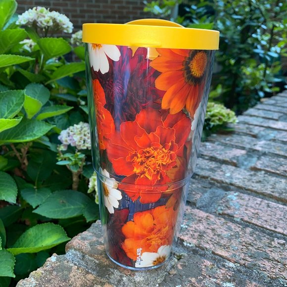 Tervis 24 oz Tumbler FALL FLORAL ARRANGEMENT - Picture 4 of 7